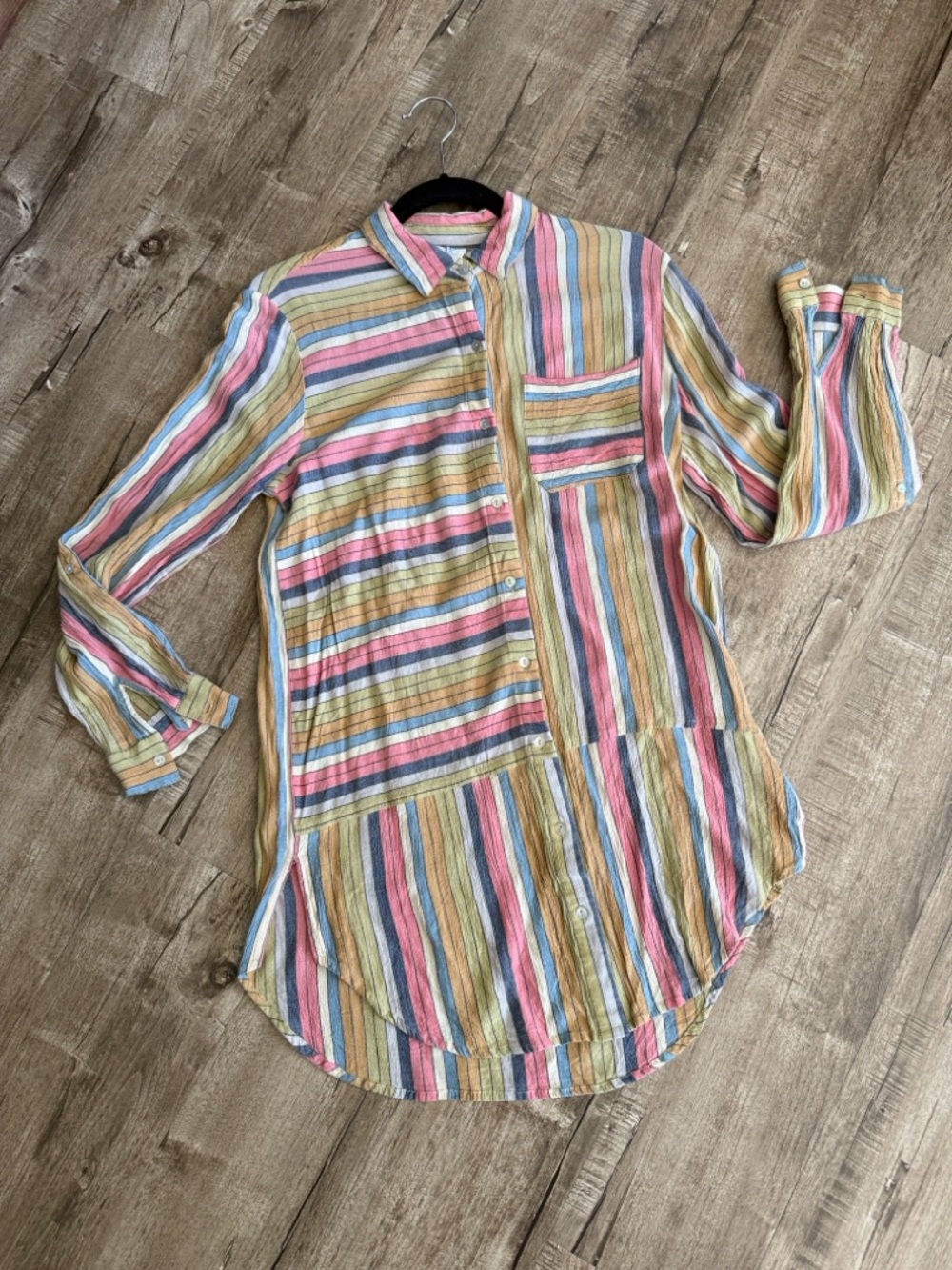 Isabella Rose Striped Multicolor Women’s Swim Coverup Shirt Med